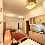 Gracia House 4* 布达佩斯
