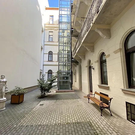 Gracia House 4* בודפשט