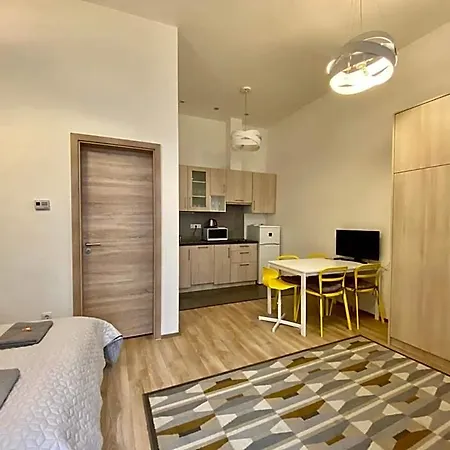 Gracia House Apartmanhotel