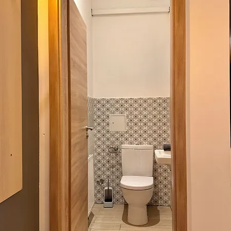 Gracia House 4*