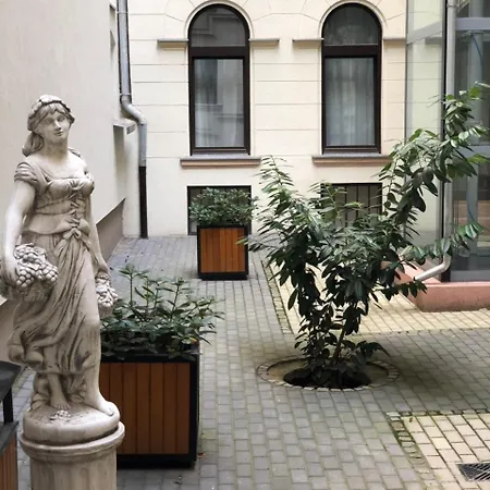 Gracia House מלון דירות בודפשט