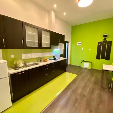 Gracia House Apartmanhotel 4*