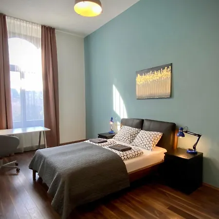 מלון דירות Gracia House 4*