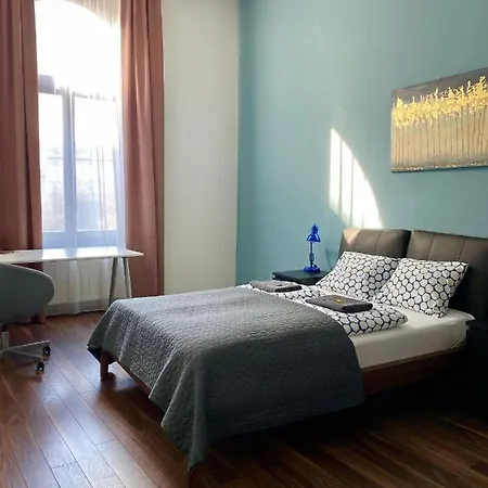 Gracia House מלון דירות