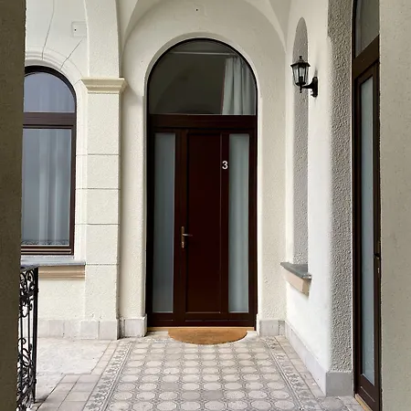 Gracia House