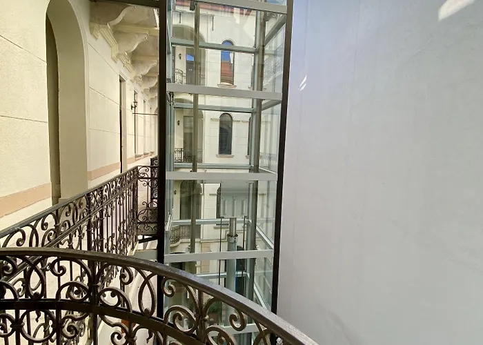 Ξενοδοχείο με διαμερίσματα Gracia House 4*