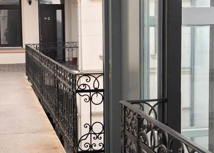 Gracia House Ξενοδοχείο με διαμερίσματα 4*