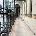 Gracia House 아파트호텔 4*