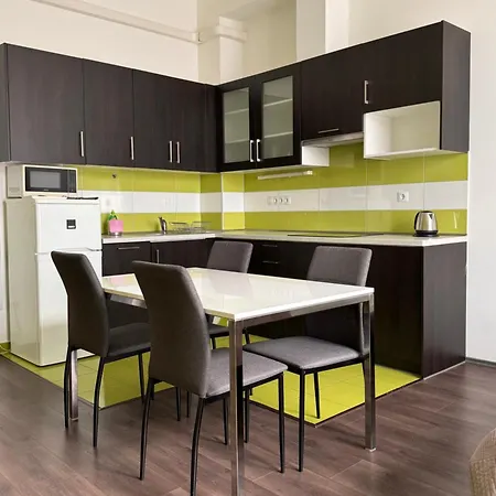 アパートホテル Gracia House 3*